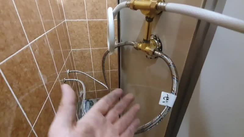 Шланги и их подключение к душевой кабине