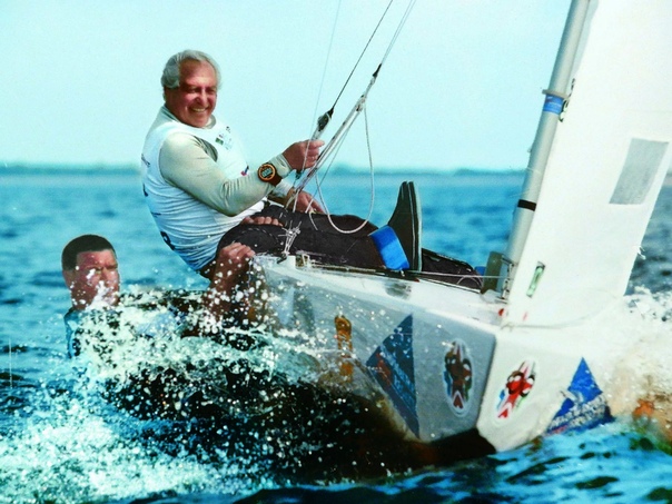 Манкин магазин. Триала манкин уальда. Белый треугольник манкин. Триала манкин уальда. Белый треугольник манкин.