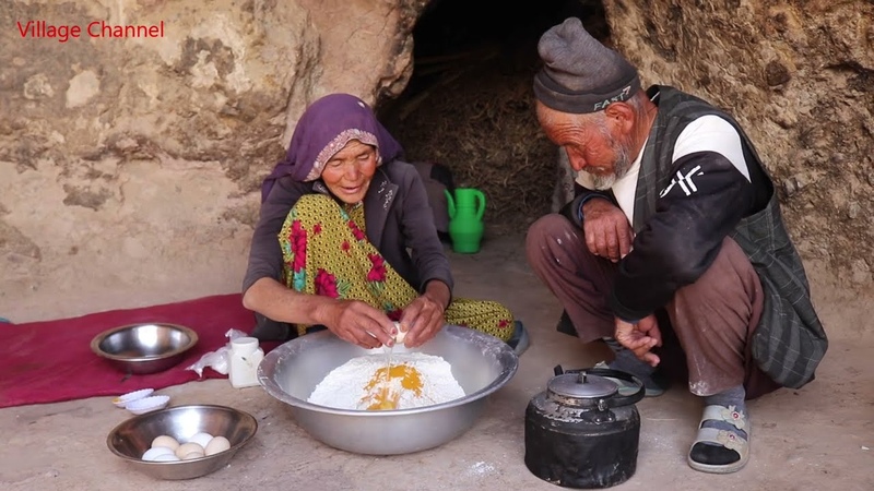 Old lovers Living in a Dangerous and Risky Cave, love in Old Age, Village life in
