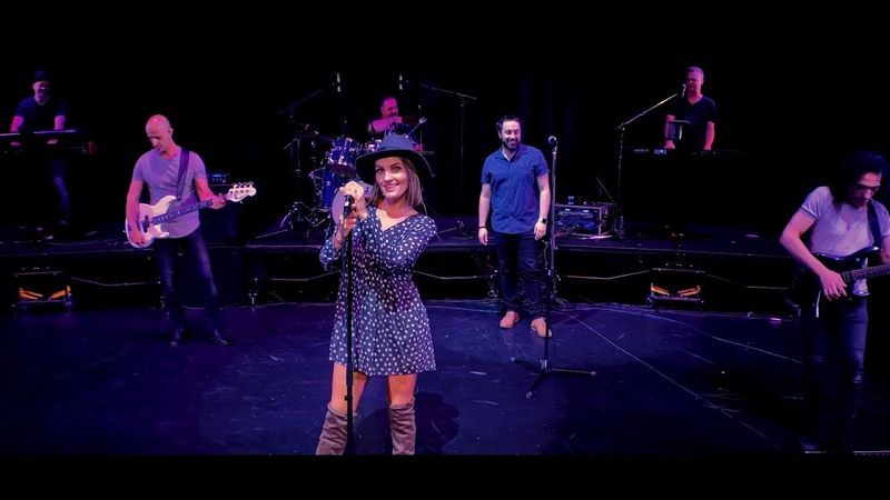 ALL I WANNA DO IS MAKE LOVE TO YOU ( HEART) cover by