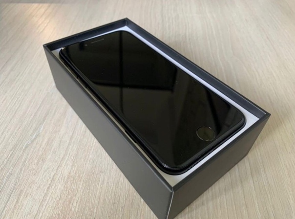 Apple iPhone 7