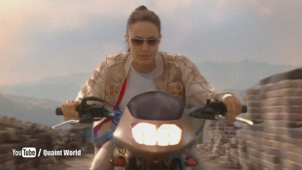 Bike Stunt Scene, Angelina Jolie, Gerard Butler, Lara Croft Tomb Raider: The Cradle of Life
