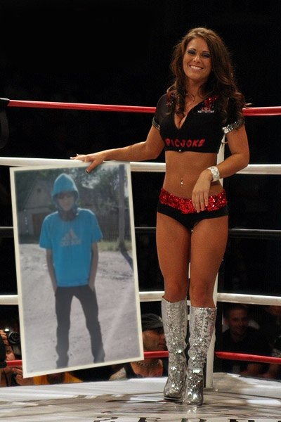 №9, Олег Лыков, 31 год, Шахтерск №9, Олег Лыков, 31 год, Шахтерск