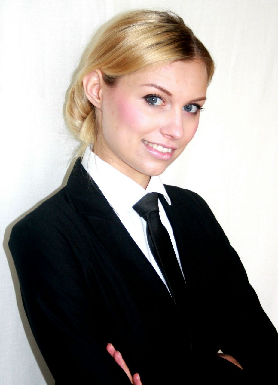 Полина Мешкова | Berlin