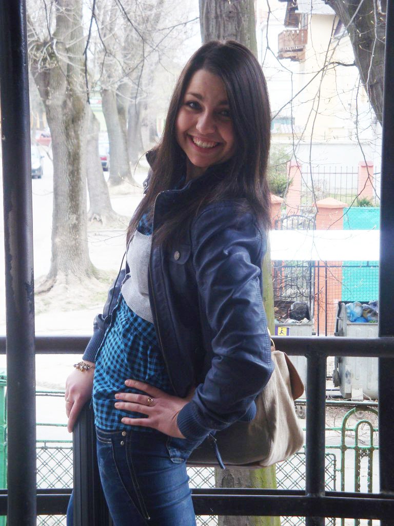 Оля Козирська | Львов