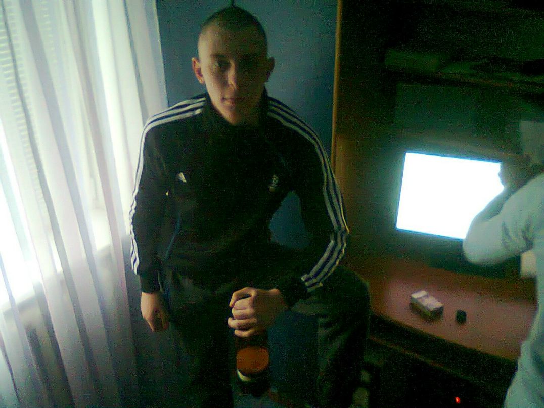 Андрей Чеклюев ▂ ▃ ▅ ▆ ▇ ( ( ( c.h.e ) ) ) | Кривой Рог