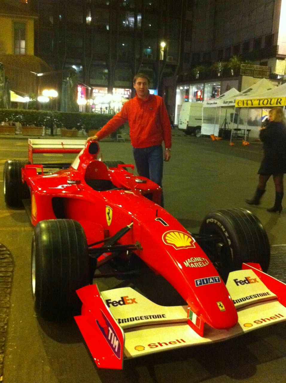 Kolya Saprik 69 | Milano