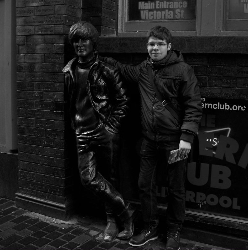 Павел Жданов 