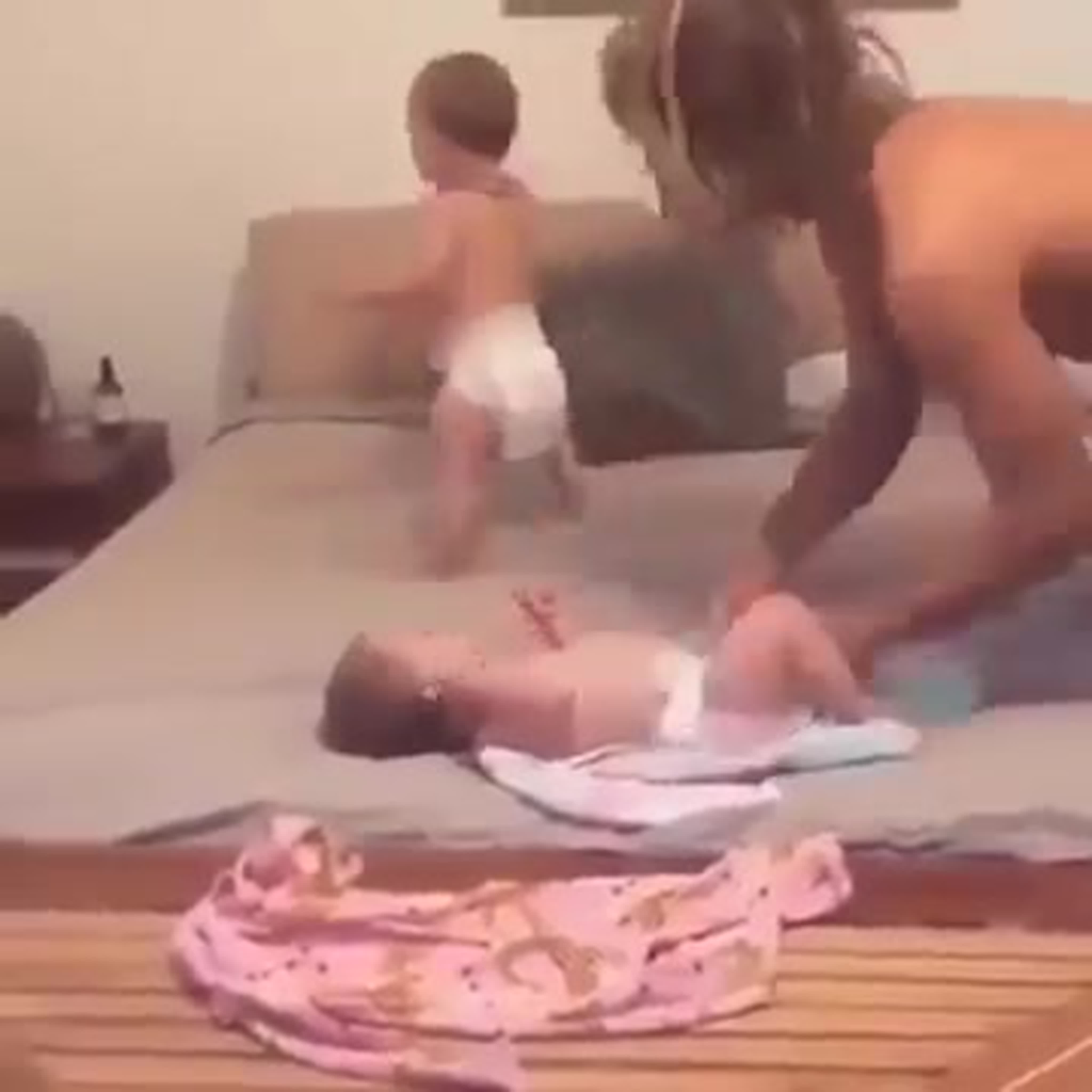 Отец насилует порнушка