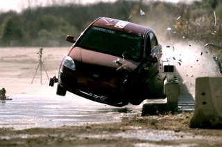 Crash Test: Car into rail
