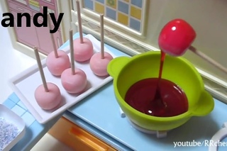 Coris #6 - Candy Apple shaped soft candy