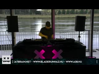 EATBRAIN Podcast 112 by MNDSCP @ Bladerunnaz pres. Eatbrain Live Stream. Eatbrain Live Stream