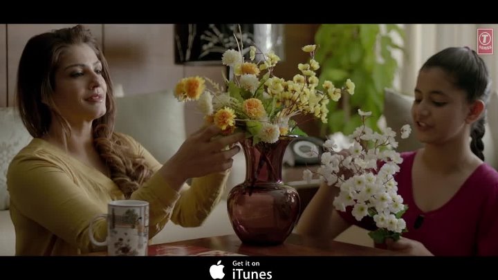 MAATR Aisi Hoti Hai Maa Song Kavita Seth Raveena Tandon T