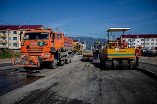 стройка в южно сахалинск. новый аэропорт южно-сахалинск. жилой комплекс. строительство южно сахалинск. город южно-сахалинск фото 25 микрорайон.