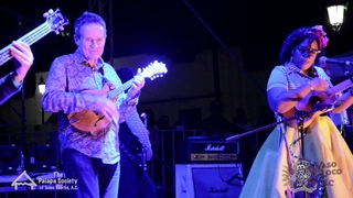 La Santa Cecilia, feat. John Paul Jones - “La Morena“ (2016)